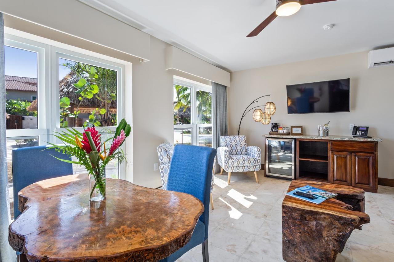 Sirenian Bay Resort Placencia ภายนอก รูปภาพ