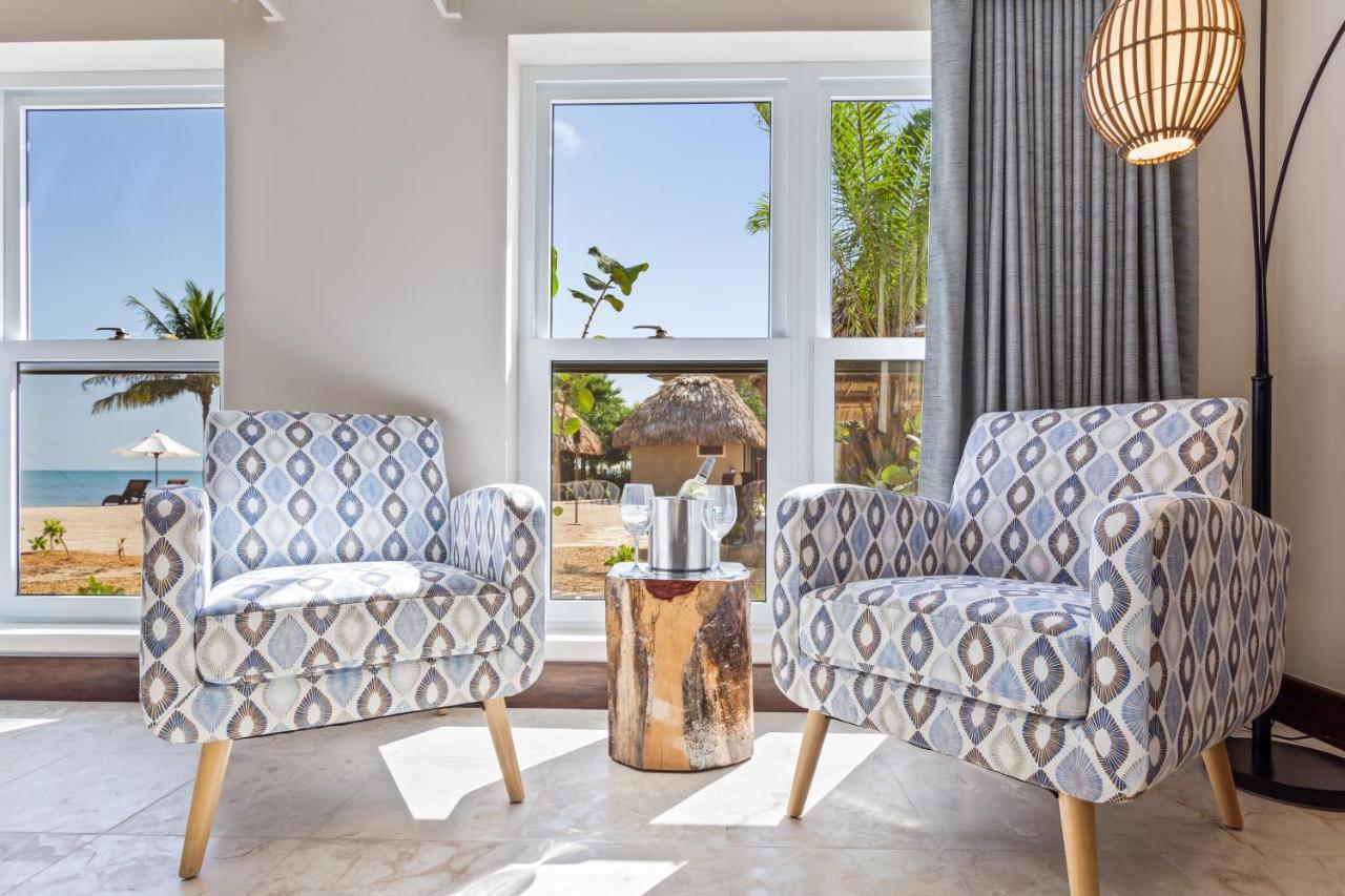 Sirenian Bay Resort Placencia ภายนอก รูปภาพ